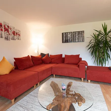 Scheer Apartment *